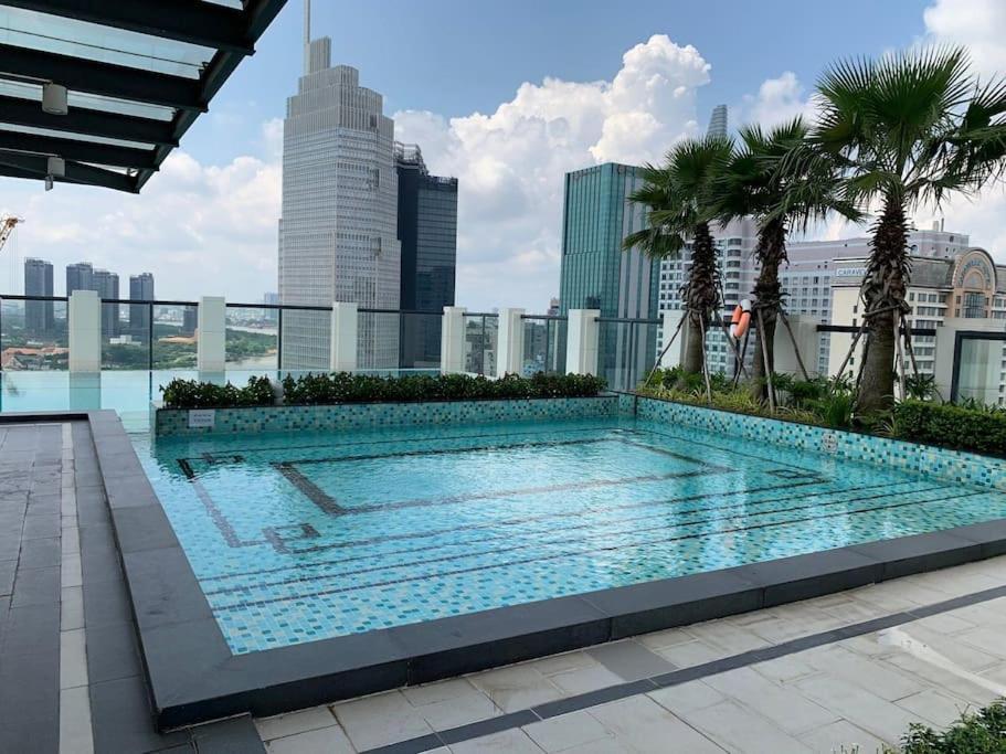 The Rixx Lovely Apartment@D1/Pool/Gym/Netflix Ho Chi Minh City Exterior photo